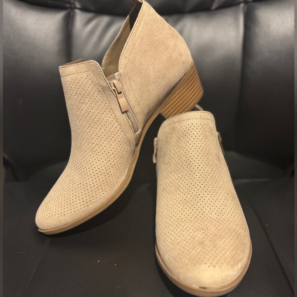 Torrid Perforated Ankle Bootie (WW) - Picture 3 of 9
